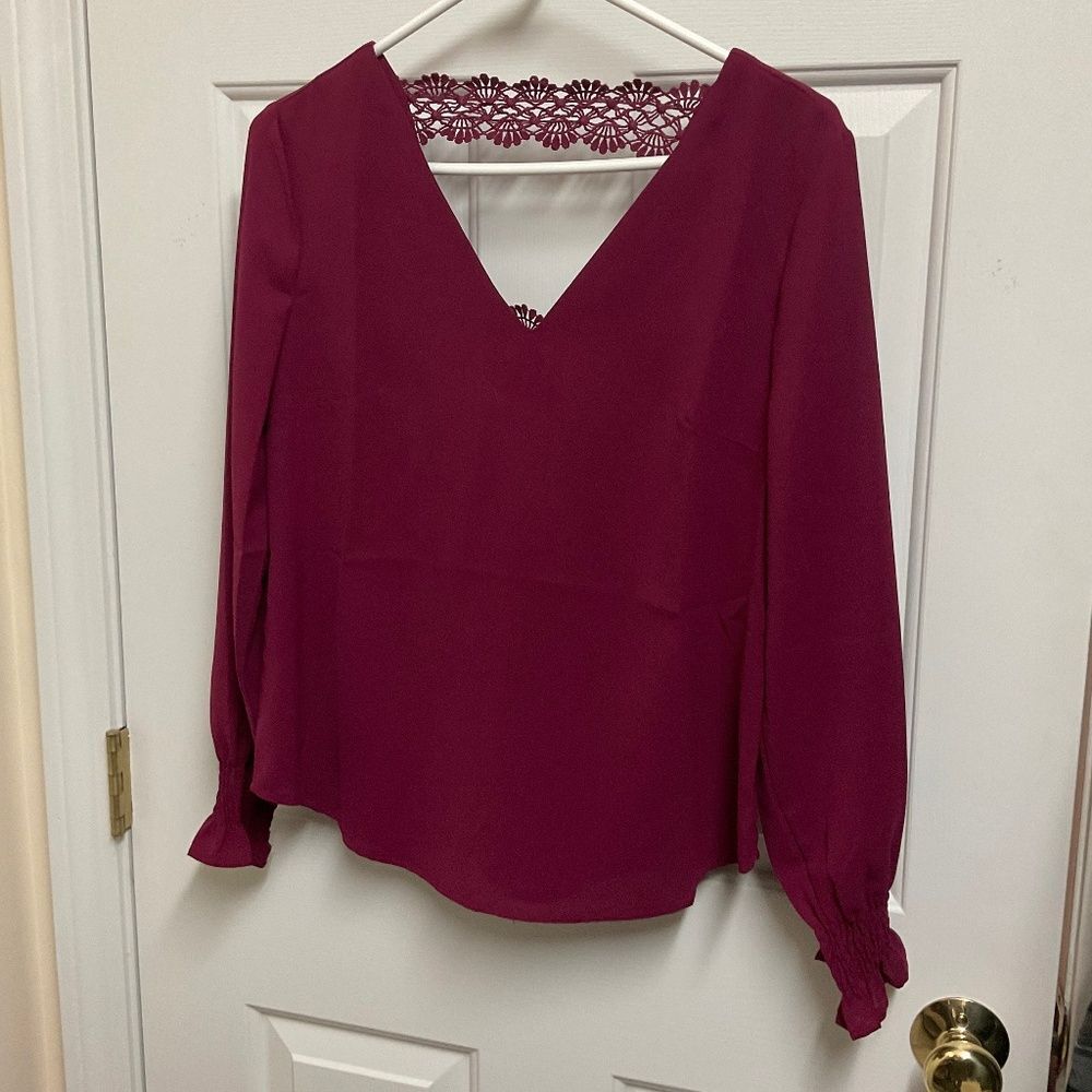 Avanova Women’s sexy backless blouse medium wine red